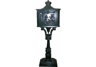 Boîte aux lettres sur pied